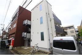 神戸市須磨区鷹取町のアパートの外観