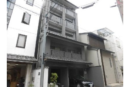 プレゼンス堀川の外観