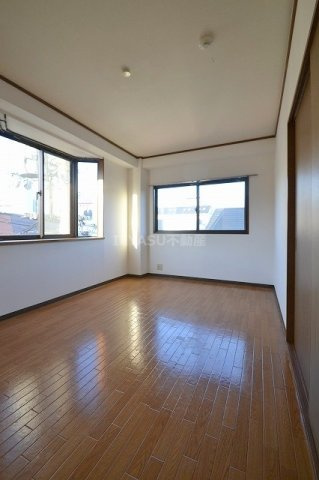 【スカイシティ９番館の内装】