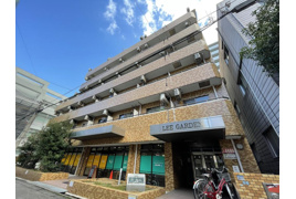 リーガーデンの外観