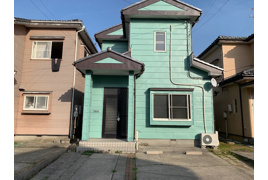  185 葉萱場貸家の外観