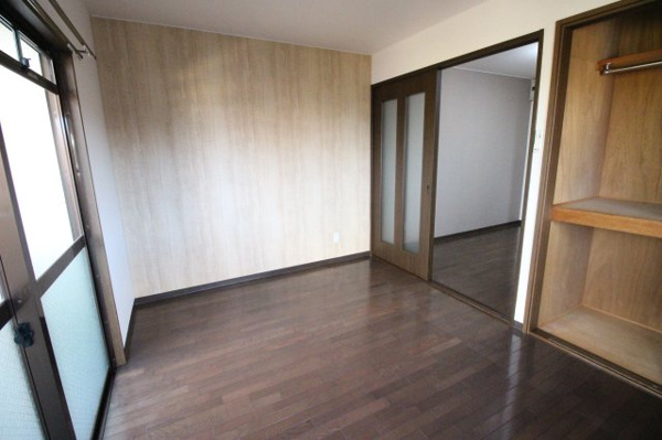 プラザダイエー草津の居間