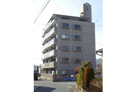 ファミール共栄の外観