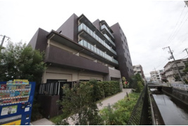 La Douceur　西宮北口の外観