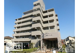 プラージュ司の外観