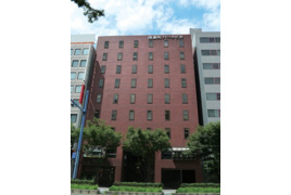 南森町パークビルの外観