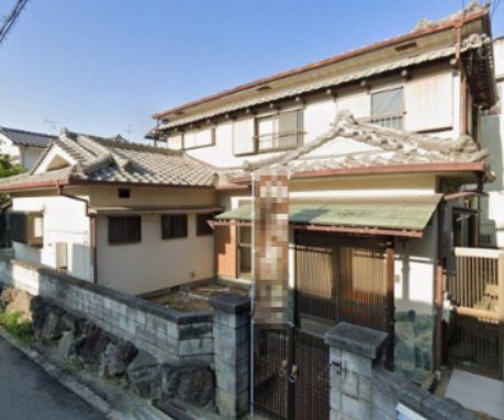 【泉町山口貸家の外観】