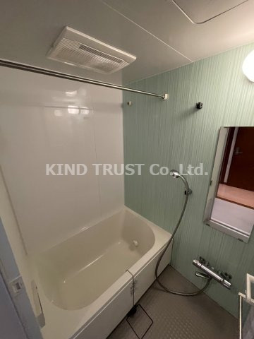 【ティーズガーデンの浴室】