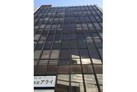 第８高畠ビルの外観