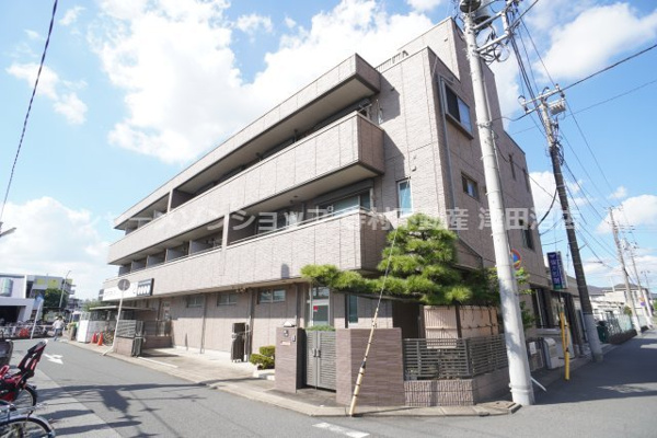 モエムマンションの画像