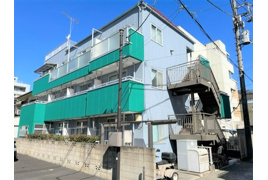 プリティング大蔵の外観