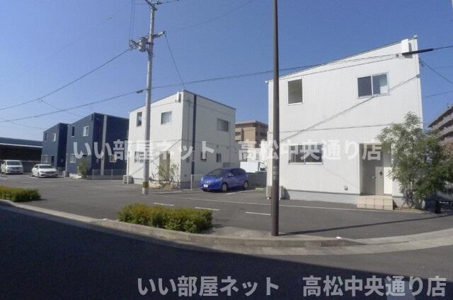 Ｓｕｎｎｙ　Ｃｏｕｒｔのイメージ