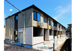 焼津市塩津のハイツの外観