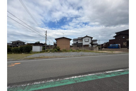 福野アパート駐車場の外観