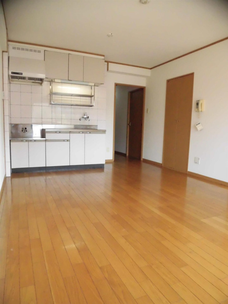 迫田ビル2の居間