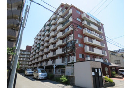皐月マンション第二大分大手町の外観