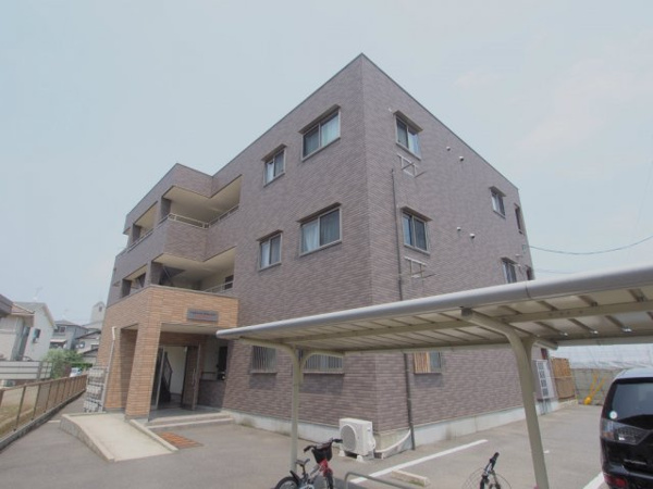 【フォブール川内の外観】