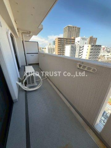 ノーブル南森町Ⅱ番館のバルコニー