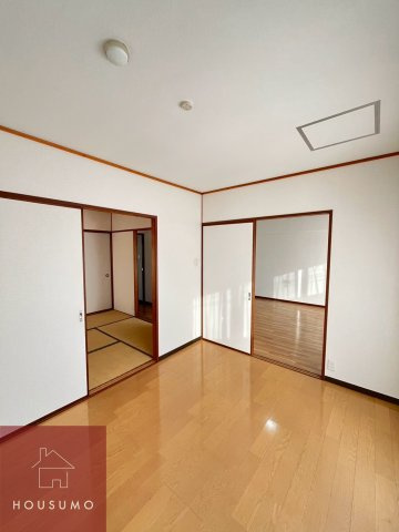 ロイヤルハイツ千里の居間