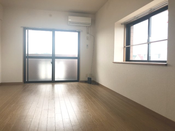 幸マンションの寝室