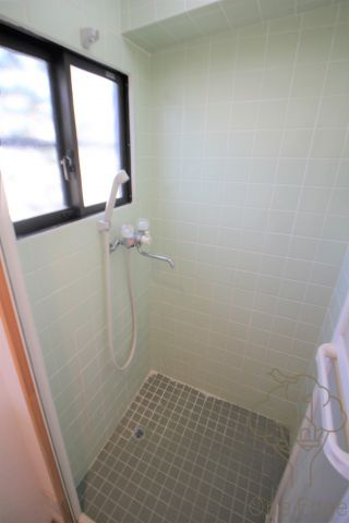 大野ハイツの浴室