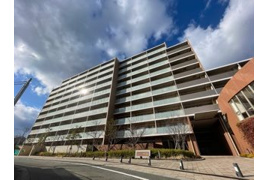 神戸市東灘区深江南町のマンションの外観