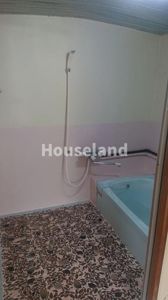 【かつらぎ町大字東渋田の浴室】