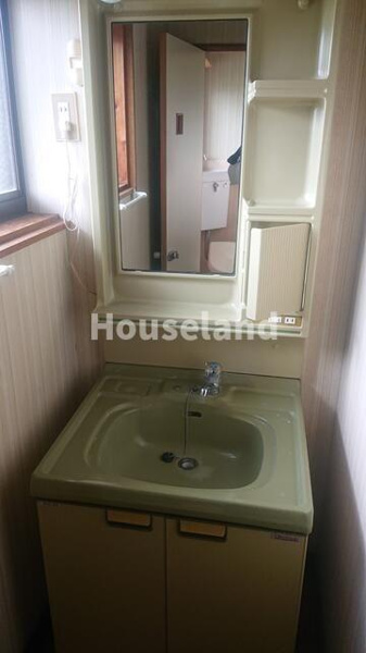 【かつらぎ町大字東渋田の独立洗面台】