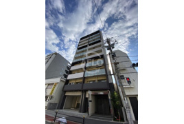 ＷОＢ西九条の外観
