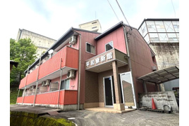 平和寮新館の外観