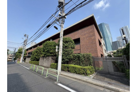 麻布第一マンションズの外観