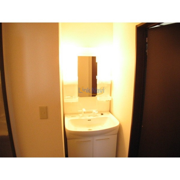 メゾン阪神の独立洗面台