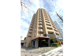 グランドハイツ代々木の外観