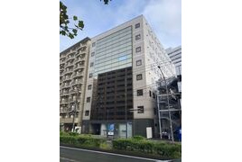 横浜楠町ビルの外観