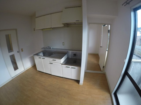 【フレグランス330の居間】