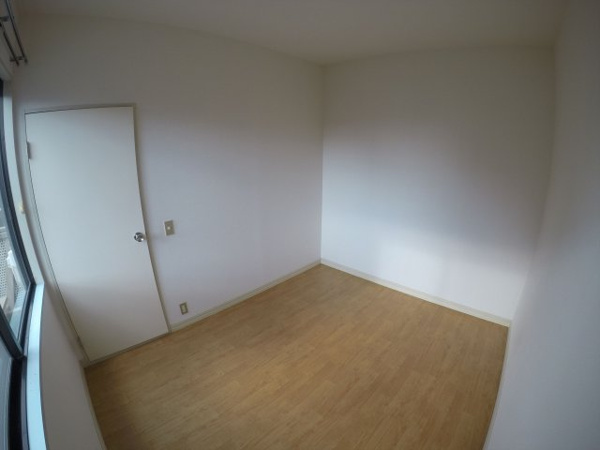 【フレグランス330の洋室】