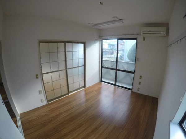 【フレグランス330の洋室】