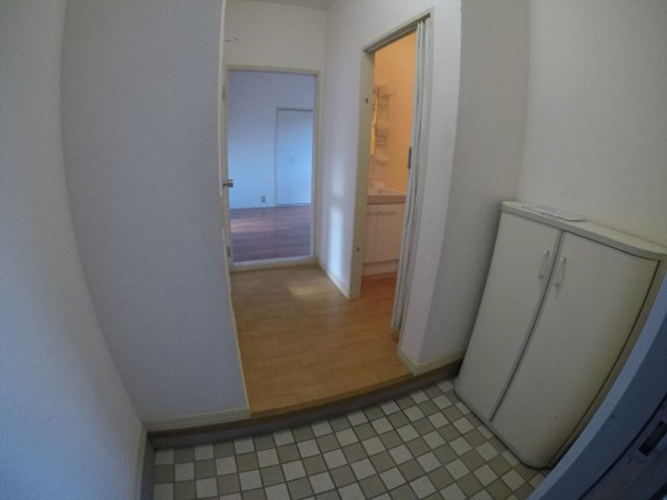 【フレグランス330の玄関】