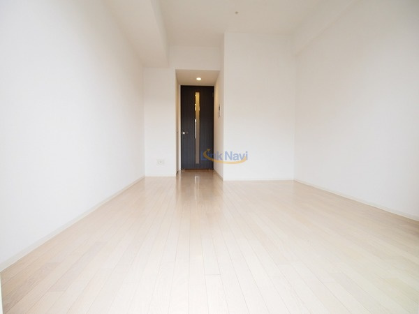 ミヤレジデンス新町の居間