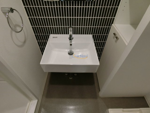 ミヤレジデンス新町の独立洗面台