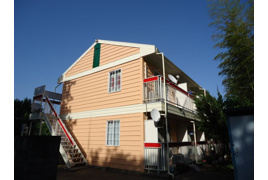 メゾンフラットこてはしの外観