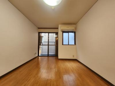 緑の館アネックスの洋室