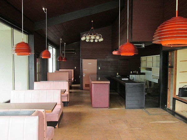 【建部町吉田　貸店舗の内装】