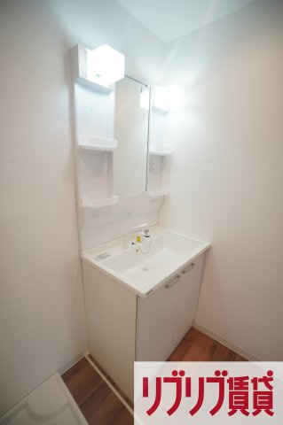 西千葉ハイリビング参番館の洗面所