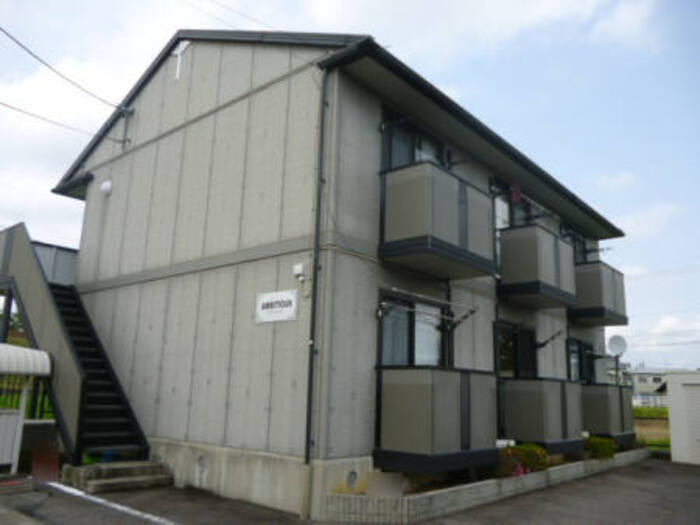 ＡＭＢＩＴＩＯＵＳ(アンビシャス)のイメージ