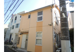 ハイツ三田の外観