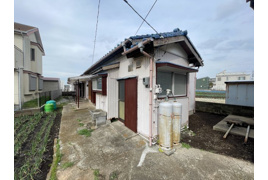 出口貸家の外観