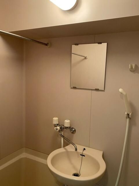 ダイホープラザ新横浜の洗面所