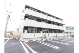 エクスプレス新八代 B棟の外観