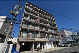 センチュリー山繁の外観